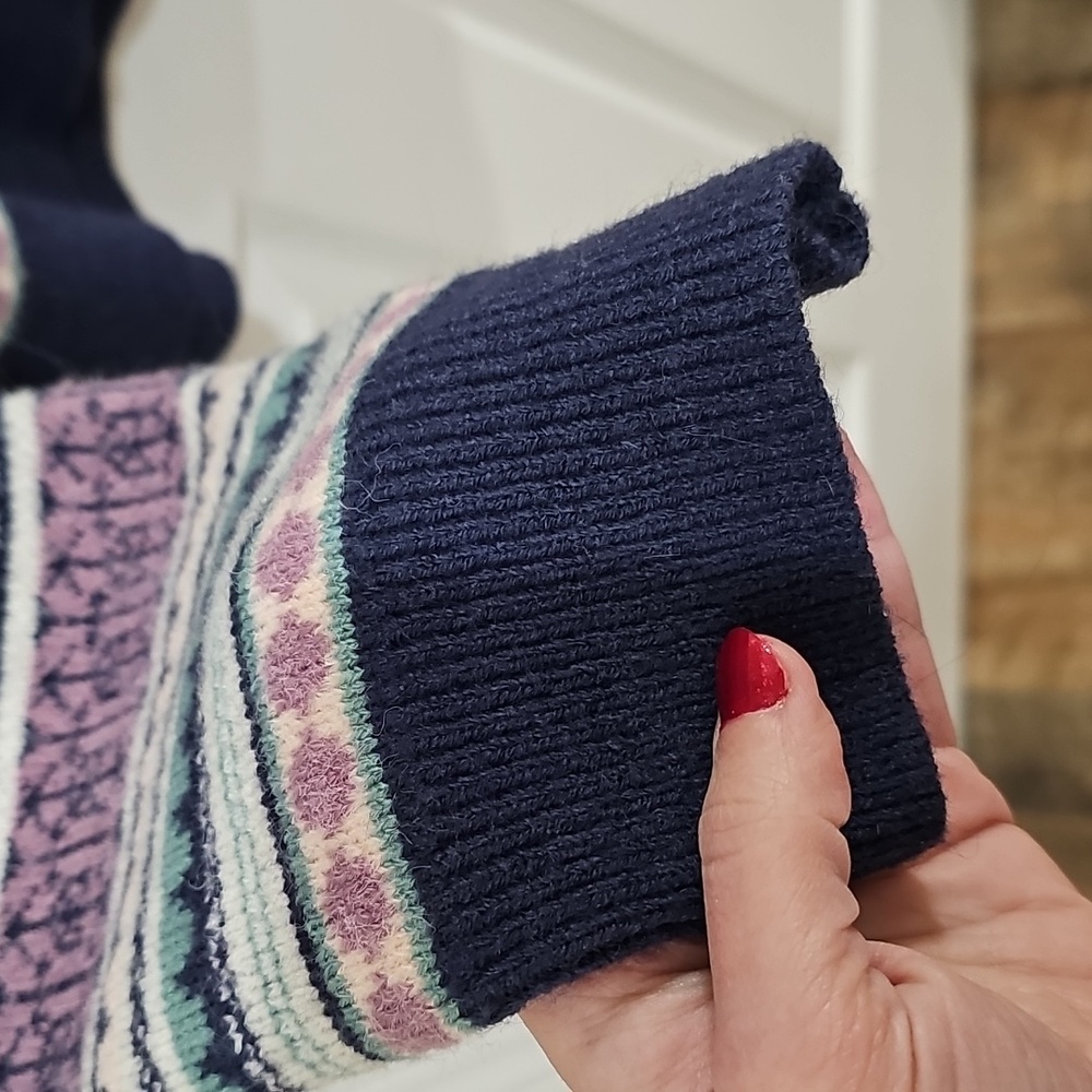 Oversized Striped Multicolor Women's Sweater - Picture 3 of 8